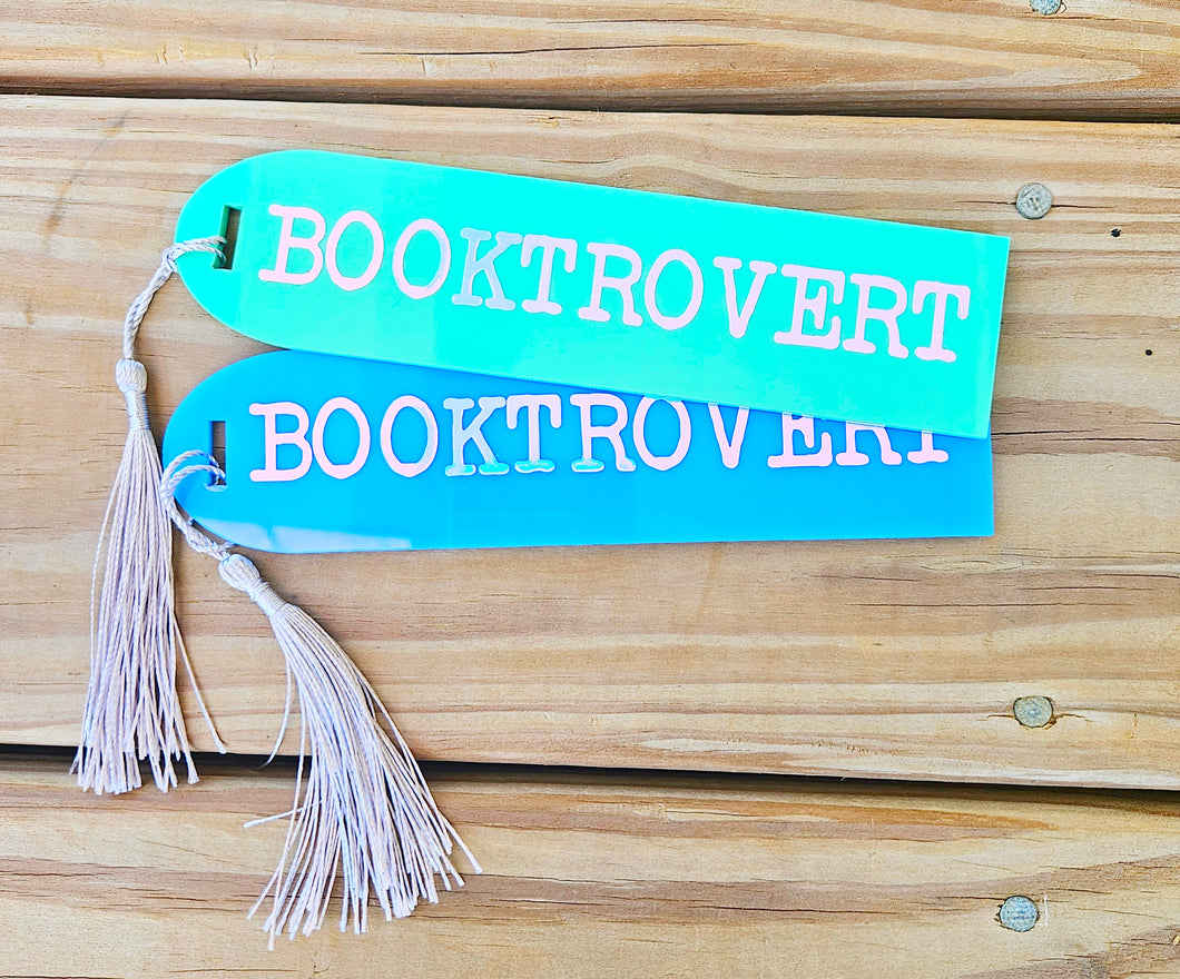 Bookmark: Booktrovert