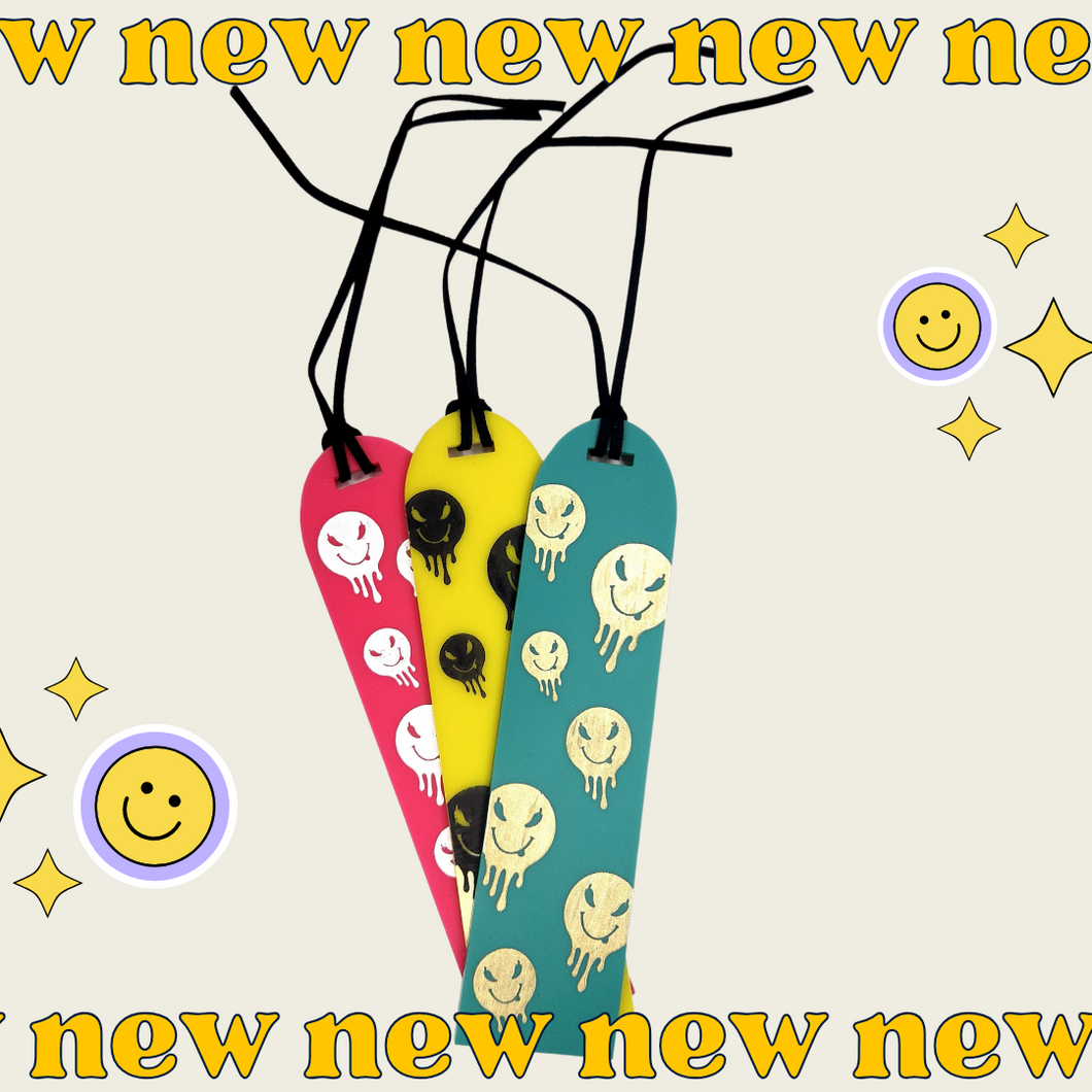 Bookmark: Spicy Eyed Smiley